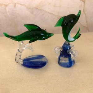 2 hand blown glass fish